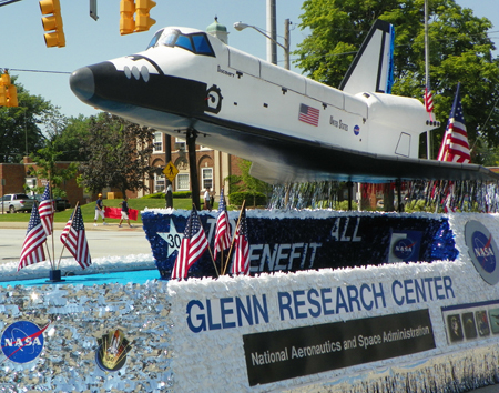 NASA Glenn rocket float at parade