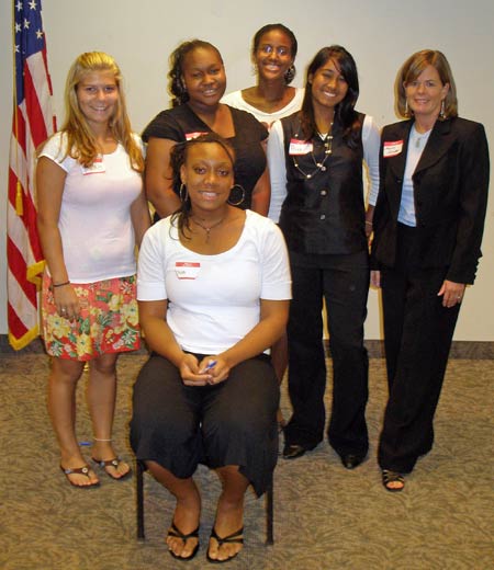 Cleveland Heights High School girls of the ClevelandWomen.com Future Leaders 2007 Class