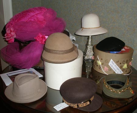Virginia Marti fashion show hats