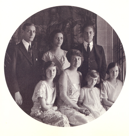 The Halle Family - including young Ann Halle Little