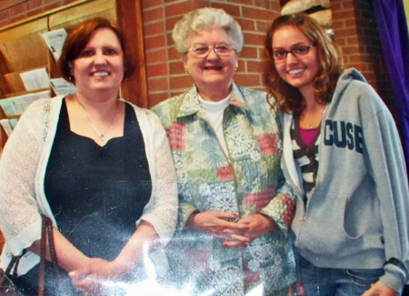 Florence Roseman with daughter and granddaughter