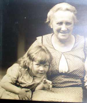 Helga Sandburg and grandmother Oma