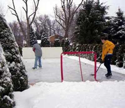 Lisa Spicer backyard hockey rink