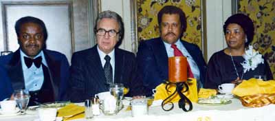 Mae Stewart on the dais with Cleveland Mayor Ralph Perk