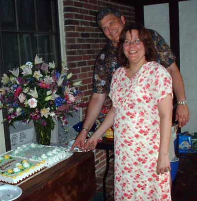 Lauren and Sue Lanphear cutting their 25th Anniversary Cake