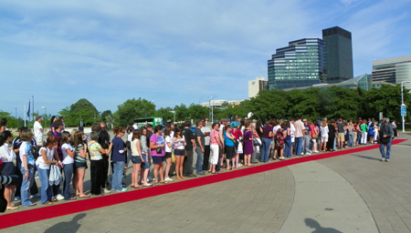 Red Carpet for Hot in Cleveland at Rock and Roll Hall of Fame and Museum