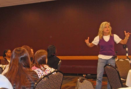 Cathy Horton speaking to ClevelandWomen.com Future Leaders Class of 2008