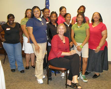 Glenville High School girls of the ClevelandWomen.com Future Leaders 2007 Class