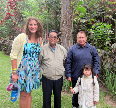 Katie Campbell Morrison with Peruvian family