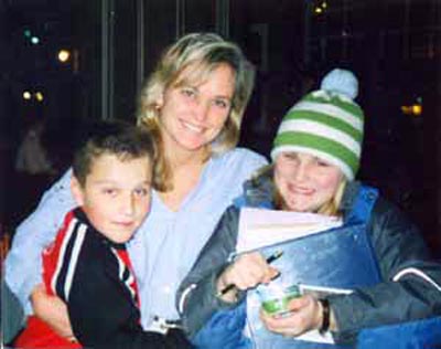 Cathy Horton with children Rachel and Charlie