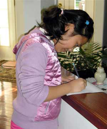 Demi Zhang writing