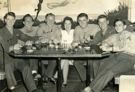Doris O'Donnell with Marines in 1943