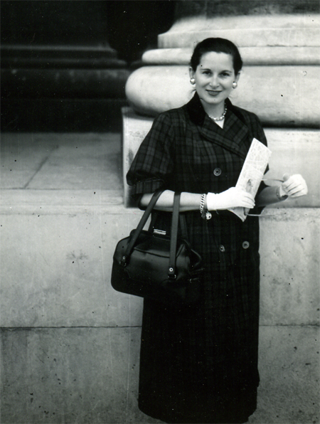Doris O'Donnell at Napoleon's Tomb in 1956
