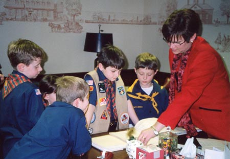 Mayor Georgine Welo with Boy Scouts in 2004