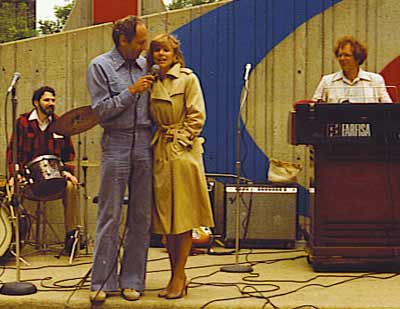 Smoochie Bill Gordon and Jan Jones