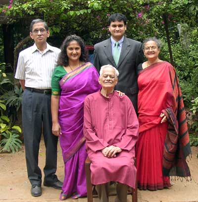 Sarojini Roji Rao and her family